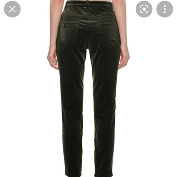 Dolce & Gabbana Denim - 🎉HP🎉 Velvet Dolce & Gabbana pants/jeans